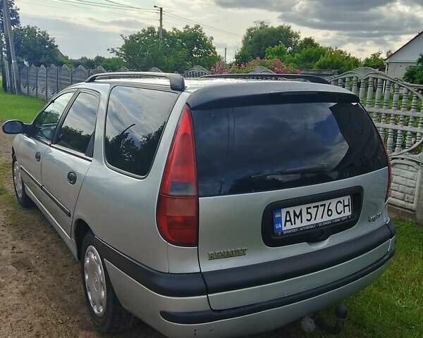 Сірий Рено Лагуна, об'ємом двигуна 1.6 л та пробігом 214 тис. км за 3700 $, фото 1 на Automoto.ua