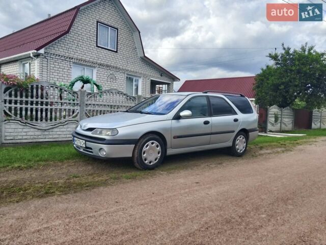 Серый Рено Лагуна, объемом двигателя 1.6 л и пробегом 214 тыс. км за 3300 $, фото 2 на Automoto.ua