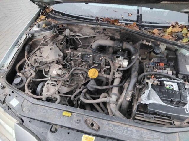 Серый Рено Лагуна, объемом двигателя 1.9 л и пробегом 340 тыс. км за 1000 $, фото 5 на Automoto.ua