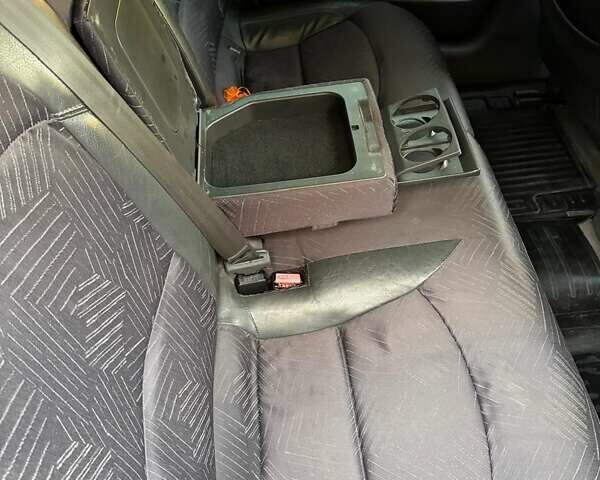 Рено Лагуна 2001 в Тернополе на Automoto.ua Серый Рено Лагуна, объемом двигателя 1.9 л и пробегом 293 тыс. км за 3333 $, фото 6 на Automoto.ua