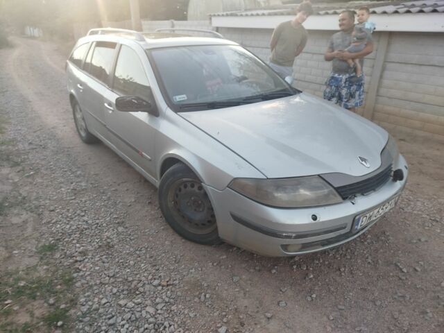 Сірий Рено Лагуна, об'ємом двигуна 0 л та пробігом 400 тис. км за 834 $, фото 2 на Automoto.ua