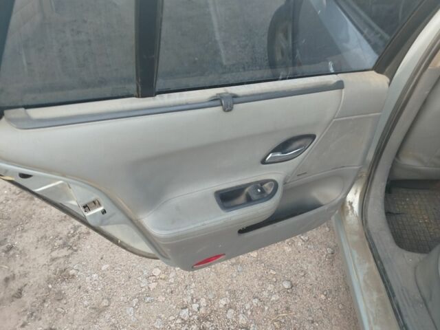 Сірий Рено Лагуна, об'ємом двигуна 0 л та пробігом 400 тис. км за 834 $, фото 12 на Automoto.ua