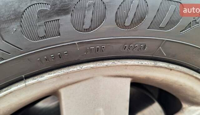 Сірий Рено Лагуна, об'ємом двигуна 1.6 л та пробігом 298 тис. км за 3400 $, фото 19 на Automoto.ua