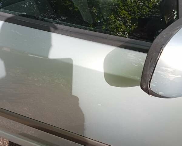 Серый Рено Лагуна, объемом двигателя 1.87 л и пробегом 316 тыс. км за 3700 $, фото 15 на Automoto.ua