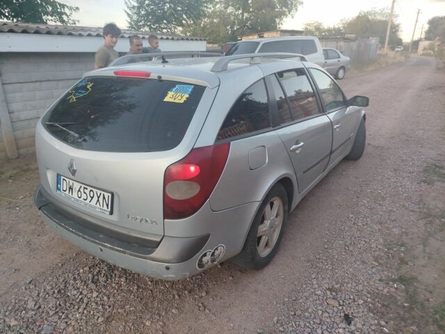 Сірий Рено Лагуна, об'ємом двигуна 0 л та пробігом 400 тис. км за 834 $, фото 3 на Automoto.ua