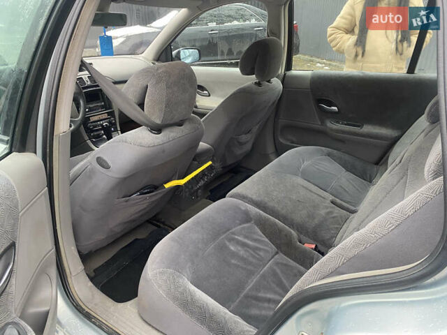 Серый Рено Лагуна, объемом двигателя 1.6 л и пробегом 464 тыс. км за 3300 $, фото 5 на Automoto.ua