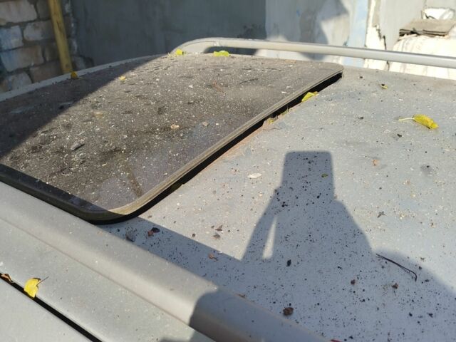 Сірий Рено Лагуна, об'ємом двигуна 0 л та пробігом 400 тис. км за 834 $, фото 20 на Automoto.ua