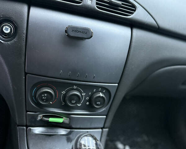 Серый Рено Лагуна, объемом двигателя 1.9 л и пробегом 300 тыс. км за 2300 $, фото 11 на Automoto.ua