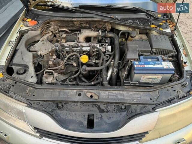 Рено Лагуна 2001 в Тернополе на Automoto.ua Серый Рено Лагуна, объемом двигателя 1.9 л и пробегом 293 тыс. км за 3333 $, фото 13 на Automoto.ua