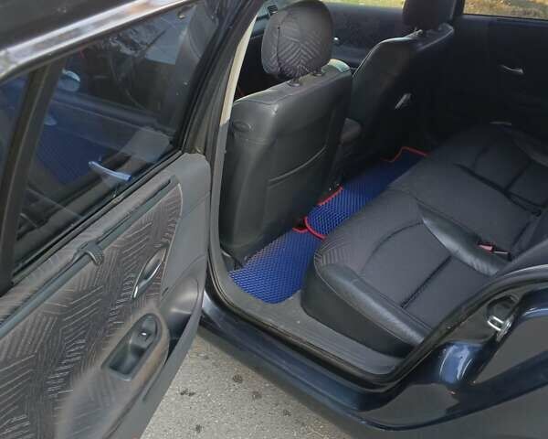 Сірий Рено Лагуна, об'ємом двигуна 1.78 л та пробігом 264 тис. км за 3900 $, фото 7 на Automoto.ua