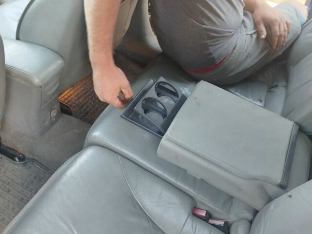 Сірий Рено Лагуна, об'ємом двигуна 0 л та пробігом 400 тис. км за 834 $, фото 11 на Automoto.ua