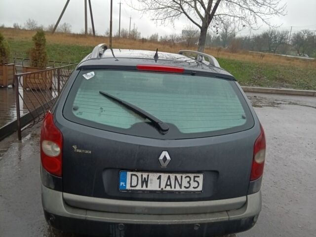 Серый Рено Лагуна, объемом двигателя 1.9 л и пробегом 330 тыс. км за 1900 $, фото 2 на Automoto.ua