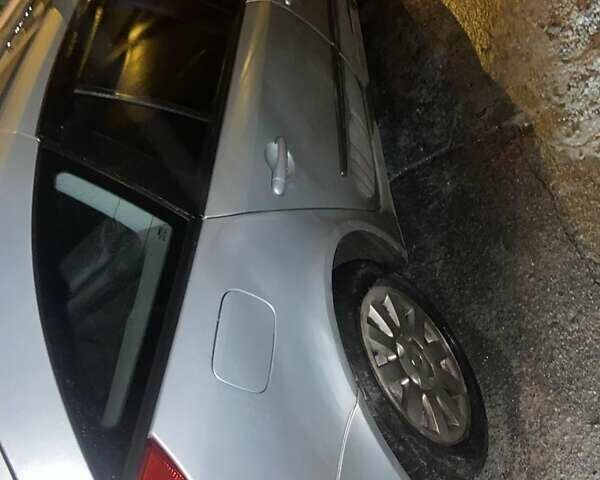 Серый Рено Лагуна, объемом двигателя 1.9 л и пробегом 20 тыс. км за 1500 $, фото 3 на Automoto.ua