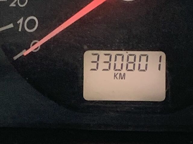 Серый Рено Лагуна, объемом двигателя 1.9 л и пробегом 330 тыс. км за 3850 $, фото 9 на Automoto.ua