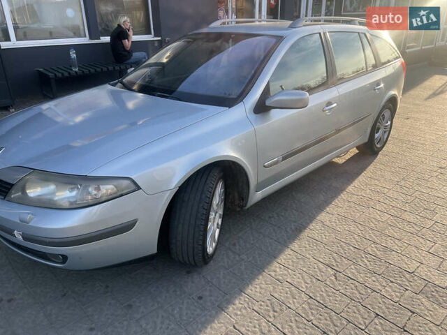 Серый Рено Лагуна, объемом двигателя 2.19 л и пробегом 240 тыс. км за 3000 $, фото 4 на Automoto.ua