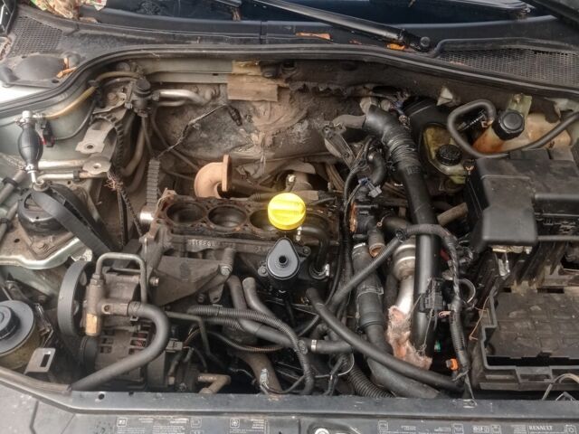 Серый Рено Лагуна, объемом двигателя 1.9 л и пробегом 260 тыс. км за 1650 $, фото 1 на Automoto.ua