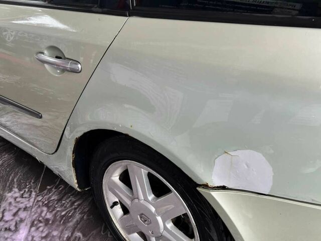 Серый Рено Лагуна, объемом двигателя 1.8 л и пробегом 311 тыс. км за 2300 $, фото 1 на Automoto.ua