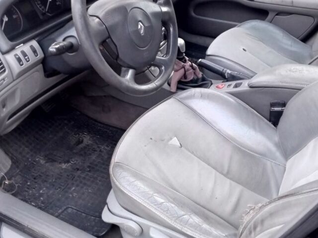 Серый Рено Лагуна, объемом двигателя 1.9 л и пробегом 195 тыс. км за 2800 $, фото 5 на Automoto.ua