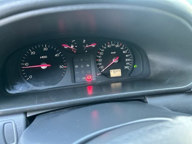 Серый Рено Лагуна, объемом двигателя 1.9 л и пробегом 420 тыс. км за 2650 $, фото 10 на Automoto.ua