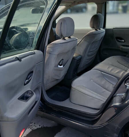 Серый Рено Лагуна, объемом двигателя 1.87 л и пробегом 350 тыс. км за 2750 $, фото 7 на Automoto.ua