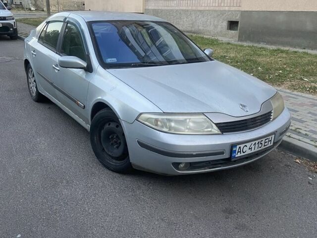Серый Рено Лагуна, объемом двигателя 2 л и пробегом 300 тыс. км за 1900 $, фото 1 на Automoto.ua