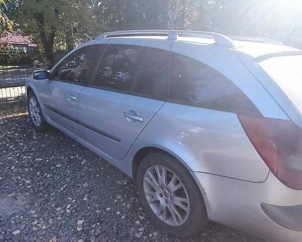 Серый Рено Лагуна, объемом двигателя 1.87 л и пробегом 340 тыс. км за 3200 $, фото 3 на Automoto.ua