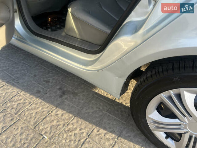 Серый Рено Лагуна, объемом двигателя 2.19 л и пробегом 240 тыс. км за 3000 $, фото 15 на Automoto.ua