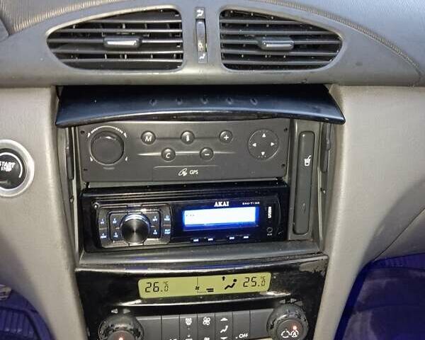 Серый Рено Лагуна, объемом двигателя 2.2 л и пробегом 230 тыс. км за 2999 $, фото 15 на Automoto.ua