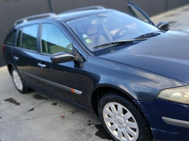 Сірий Рено Лагуна, об'ємом двигуна 1.9 л та пробігом 294 тис. км за 3500 $, фото 3 на Automoto.ua