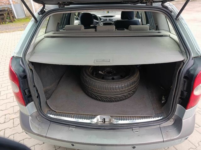 Серый Рено Лагуна, объемом двигателя 1.8 л и пробегом 245 тыс. км за 3800 $, фото 8 на Automoto.ua