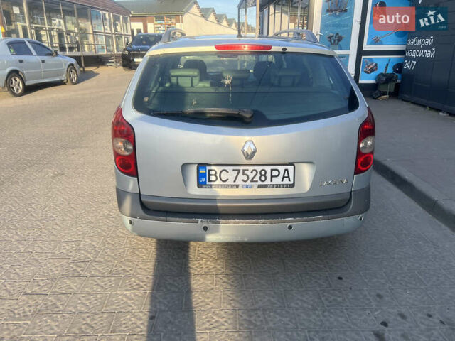 Серый Рено Лагуна, объемом двигателя 2.19 л и пробегом 240 тыс. км за 3000 $, фото 3 на Automoto.ua