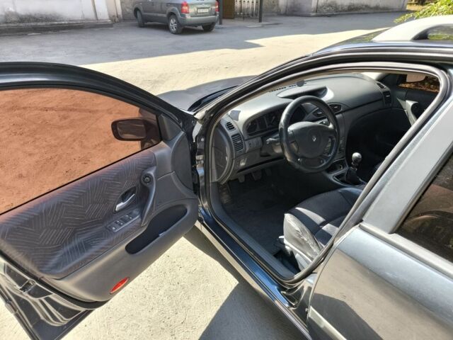 Рено Лагуна 2002 в Кривом Роге на Automoto.ua Серый Рено Лагуна, объемом двигателя 1.9 л и пробегом 370 тыс. км за 3600 $, фото 18 на Automoto.ua