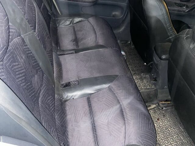 Серый Рено Лагуна, объемом двигателя 1.9 л и пробегом 20 тыс. км за 1500 $, фото 6 на Automoto.ua