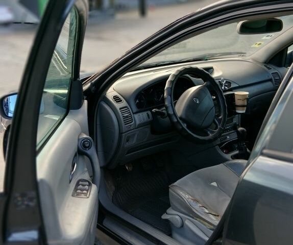 Сірий Рено Лагуна, об'ємом двигуна 1.9 л та пробігом 294 тис. км за 3500 $, фото 5 на Automoto.ua