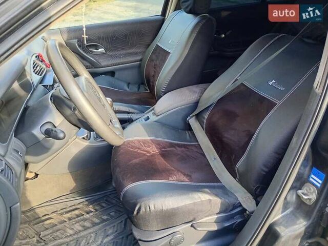 Сірий Рено Лагуна, об'ємом двигуна 1.9 л та пробігом 300 тис. км за 2800 $, фото 7 на Automoto.ua
