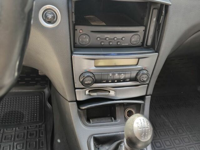 Рено Лагуна 2002 в Кривом Роге на Automoto.ua Серый Рено Лагуна, объемом двигателя 1.9 л и пробегом 370 тыс. км за 3600 $, фото 20 на Automoto.ua