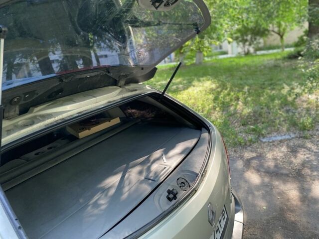 Серый Рено Лагуна, объемом двигателя 1.9 л и пробегом 300 тыс. км за 2900 $, фото 10 на Automoto.ua