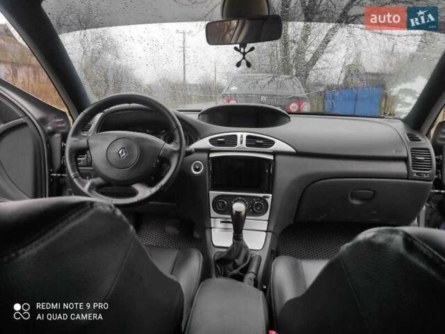 Сірий Рено Лагуна, об'ємом двигуна 1.8 л та пробігом 325 тис. км за 3312 $, фото 6 на Automoto.ua