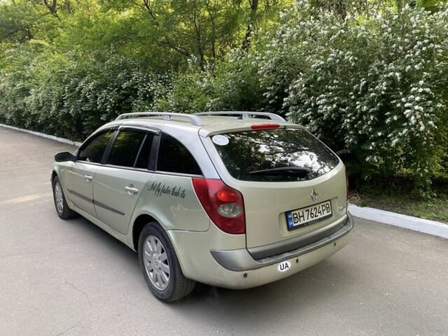 Серый Рено Лагуна, объемом двигателя 1.9 л и пробегом 300 тыс. км за 2900 $, фото 1 на Automoto.ua