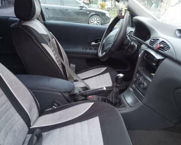 Сірий Рено Лагуна, об'ємом двигуна 1.9 л та пробігом 320 тис. км за 4000 $, фото 32 на Automoto.ua