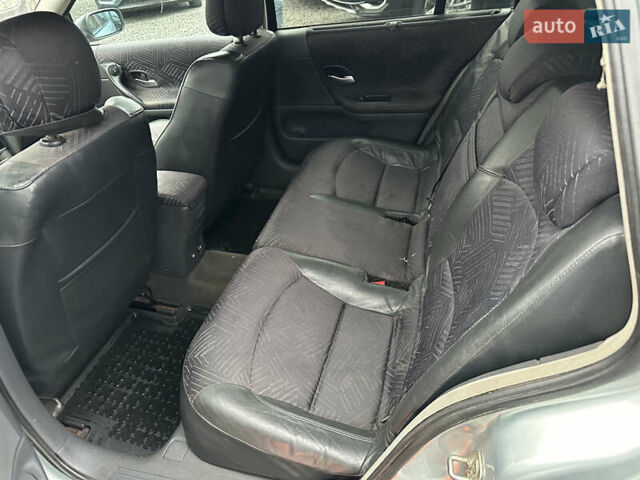 Серый Рено Лагуна, объемом двигателя 1.87 л и пробегом 300 тыс. км за 3200 $, фото 8 на Automoto.ua
