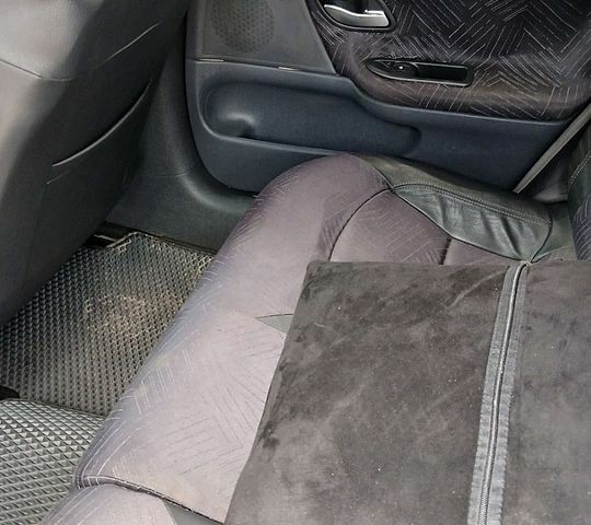 Сірий Рено Лагуна, об'ємом двигуна 1.8 л та пробігом 328 тис. км за 3900 $, фото 2 на Automoto.ua