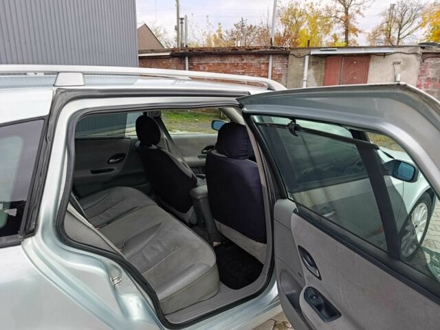 Серый Рено Лагуна, объемом двигателя 1.8 л и пробегом 245 тыс. км за 3800 $, фото 7 на Automoto.ua