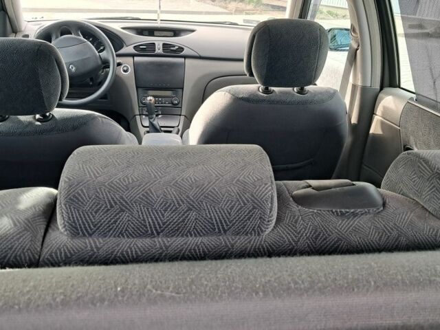 Серый Рено Лагуна, объемом двигателя 1.8 л и пробегом 3 тыс. км за 3600 $, фото 2 на Automoto.ua