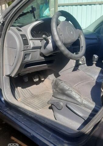 Сірий Рено Лагуна, об'ємом двигуна 1.87 л та пробігом 322 тис. км за 3200 $, фото 1 на Automoto.ua