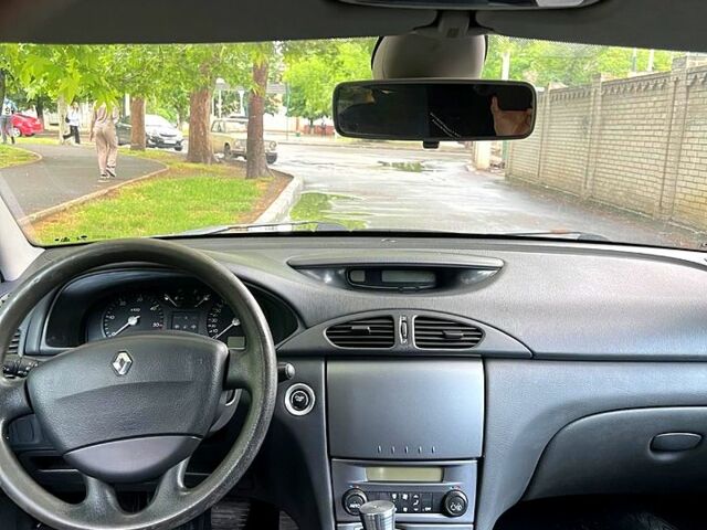 Сірий Рено Лагуна, об'ємом двигуна 1.9 л та пробігом 100 тис. км за 3800 $, фото 3 на Automoto.ua
