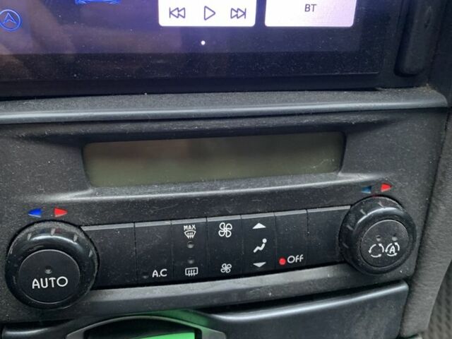 Серый Рено Лагуна, объемом двигателя 1.9 л и пробегом 330 тыс. км за 3850 $, фото 10 на Automoto.ua