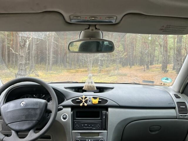 Серый Рено Лагуна, объемом двигателя 1.8 л и пробегом 360 тыс. км за 1500 $, фото 6 на Automoto.ua