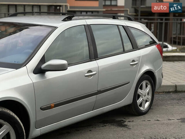 Серый Рено Лагуна, объемом двигателя 1.9 л и пробегом 250 тыс. км за 3200 $, фото 4 на Automoto.ua