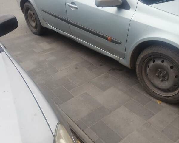 Рено Лагуна 2003 в Коростышеве на Automoto.ua Серый Рено Лагуна, объемом двигателя 1.78 л и пробегом 507 тыс. км за 2600 $, фото 4 на Automoto.ua